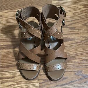 Steve Madden “Adrien” Sandals